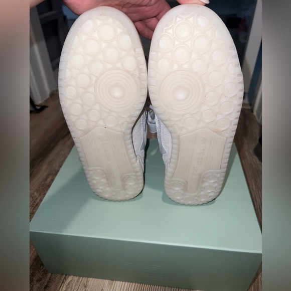 Ivy Park x Adidas Forum Low - Picture 5 of 7